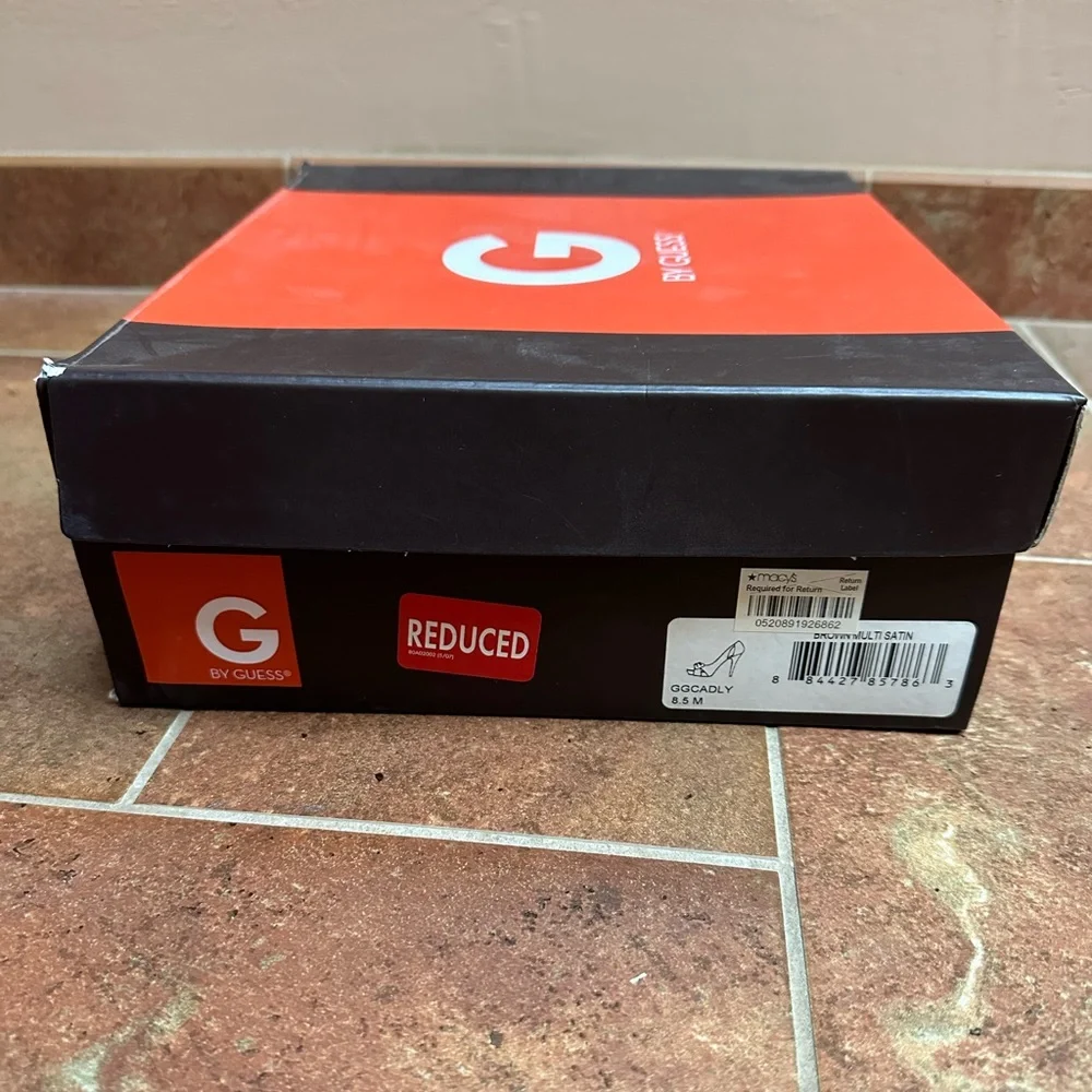 G By Guess Cadly Leopard Heels - Picture 6 of 6